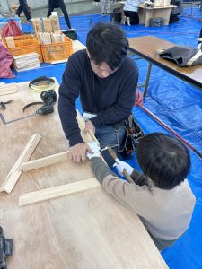 20251207_015610631_iOS